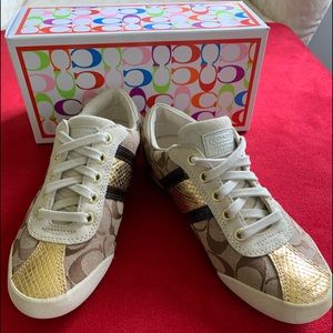 Coach Fashion Sneakers size 6M